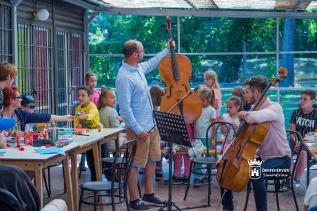 Haydn-melódiák és kisállatok érkeztek a Bregyóba